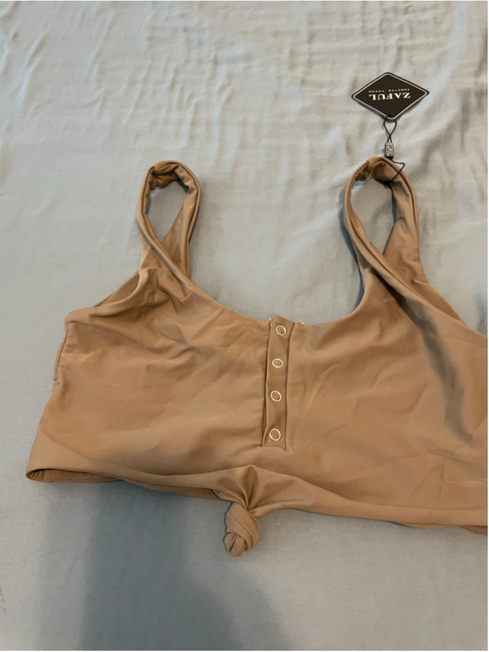 Women's ZAFUL Beige Button-Front Crop Top Size 4